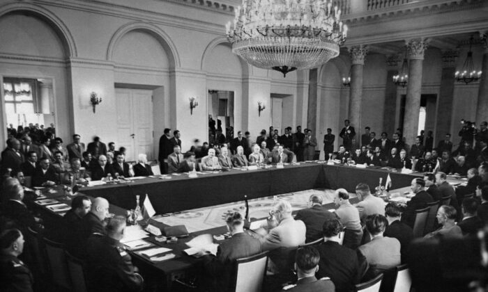 Tài liệu rò rỉ: Bắc Kinh đã thành lập liên minh công nghệ với Khối Liên Xô cũ