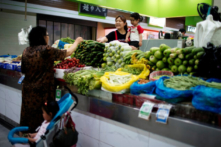 Trung Quốc kêu gọi các gia đình dự trữ nhu yếu phẩm hàng ngày trước mùa đông