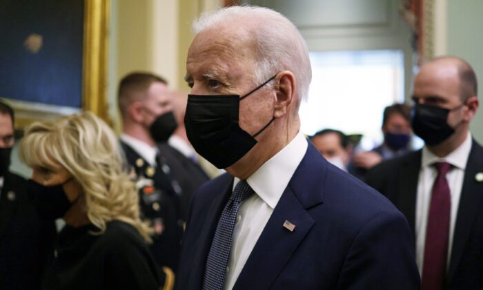 lệnh bắt buộc vaccine