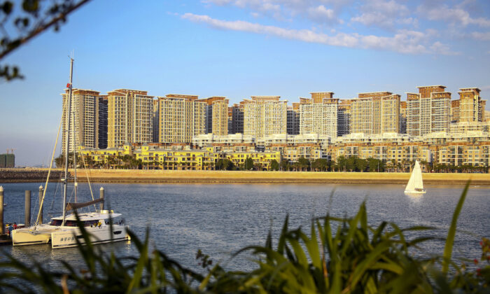 phá bỏ 39 tòa nhà trên đảo nhân tạo