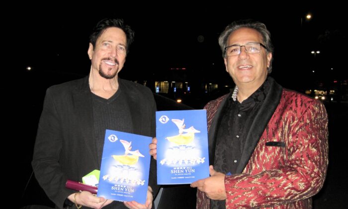 Shen Yun chạm đến tâm linh