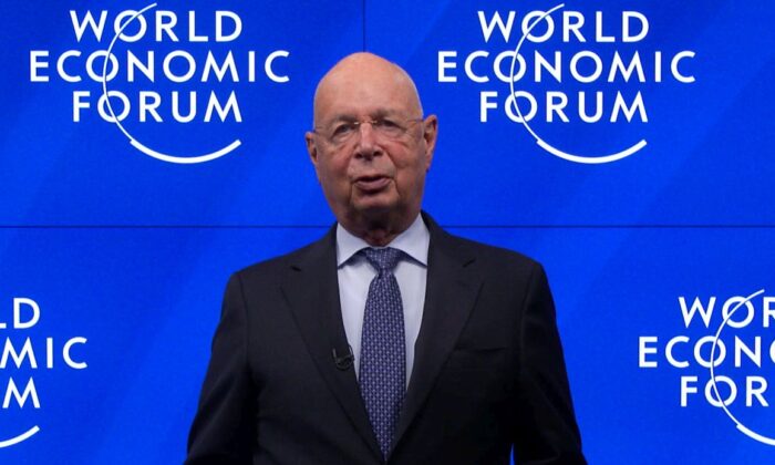 ‘Đại Tái Thiết’ là ‘đại thoái lùi’