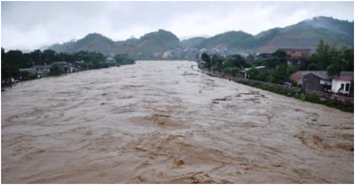 Việt Nam ngày 4/4