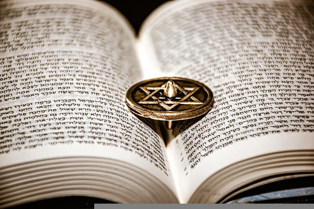 Dân tộc ghi nhớ siêu phàm