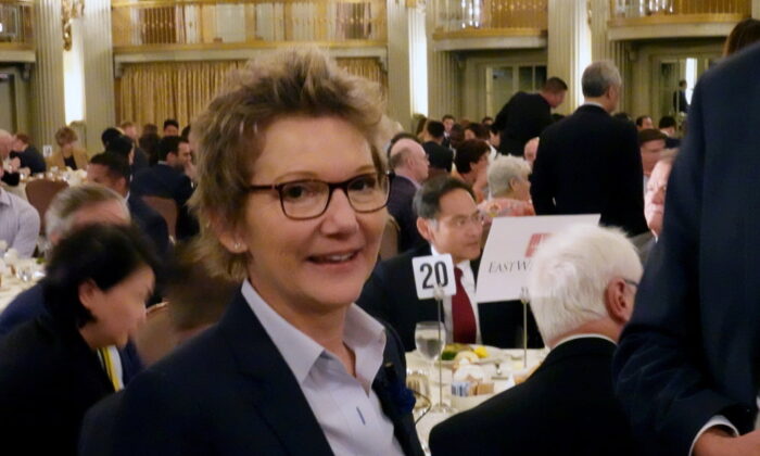 Fed thừa nhận đây ‘không phải là thời điểm tốt để là một người lao động’ khi lạm phát lấy mất 9% tiền lương