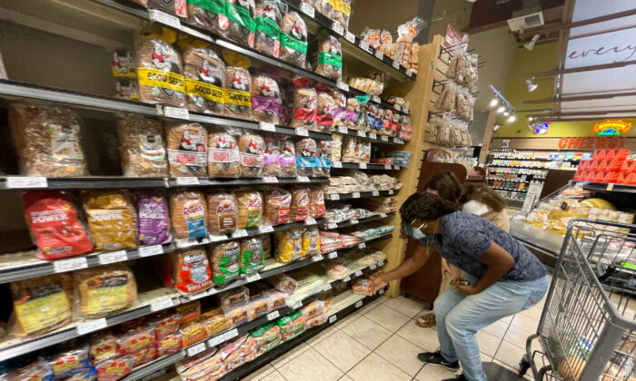 Hoa Kỳ: Lạm phát tiếp tục duy trì ở mức cao 8.2% trong tháng Chín