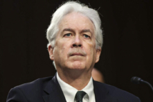 Giám đốc Cơ quan Tình báo Trung ương (CIA) William Burns làm chứng trước Ủy ban Tình báo Thượng viện ở Hoa Thịnh Đốn, hôm 10/03/2022. (Ảnh: Kevin Dietsch/Getty Images)