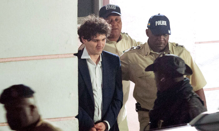 Nhà sáng lập FTX Sam Bankman-Fried chính thức chấp thuận bị dẫn độ sang Hoa Kỳ