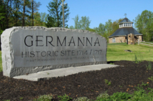 Trung tâm Germanna Visitor ở Locust Grove, tiểu bang Virginia, Rt.3 tại Sông Rapidan. (Ảnh: JohnnyReb67 / CC BY – SA 3.0)