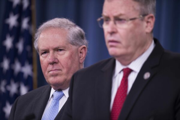 Ông Frank Kendall, hiện là bộ trưởng Không Lực Hoa Kỳ, trong một bức ảnh tư liệu. (Ảnh: Jim Watson/AFP qua Getty Images)