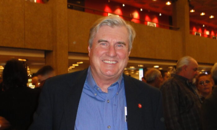 Cha David Berezowski Giáo sĩ quân đội Canada