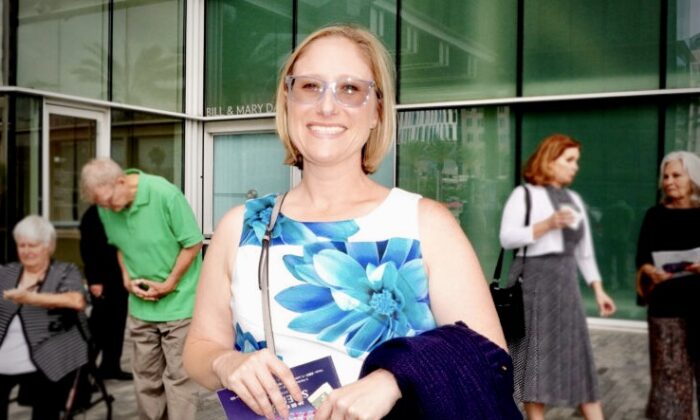 Tiến sĩ Kimberley Dos Santos Hiệu trưởng Học viện Nghệ thuật