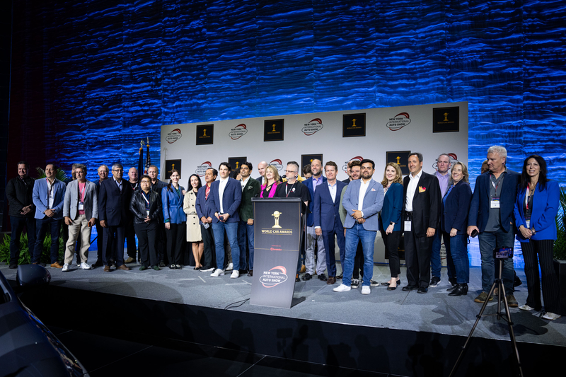 Lễ trao giải của Triển lãm Xe hơi Quốc tế New York (New York International Auto Show) đã diễn ra hôm 05/04/2023. (Ảnh: Đới Binh / Epoch Times)