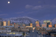 Đường chân trời của Thành phố Salt Lake được chụp tại Thành phố Salt Lake, Utah, vào ngày 18/02/2002. (Ảnh: Brian Bahr/Getty Images)