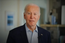 Tổng thống Joe Biden trong một video thông báo rằng ông đang tìm cách tái tranh cử vào năm 2024. (Ảnh chụp màn hình qua The Epoch Times)
