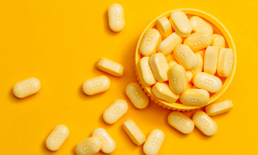 Một tổng quan hệ thống gồm 14 nghiên cứu kết luận rằng omega-3 có thể được sử dụng như công cụ trị liệu hoặc ngăn ngừa suy giảm trí nhớ ở người lớn tuổi. (Ảnh: Jinning Li/Shutterstock)