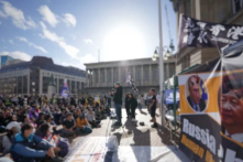 Người Hồng Kông biểu tình phản đối ĐCSTQ vào ngày Quốc khánh Trung Quốc để lên án những hành động tàn bạo về nhân quyền của ĐCSTQ, và kêu gọi Vương quốc Anh chấm dứt mối quan hệ “thành phố kết nghĩa” với Trung Quốc để ngăn chặn đặc vụ Trung Cộng xâm nhập vào nước này. Cuộc biểu tình được tổ chức tại Birmingham, Anh Quốc, vào ngày 01/10/2022. (Ảnh đăng dưới sự cho phép của Good Neighbor Church England)