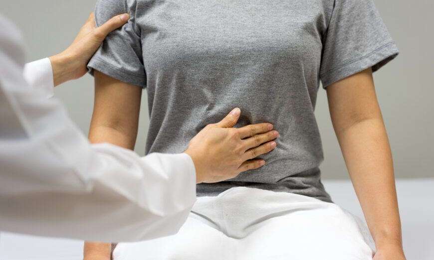 Hội chứng ruột kích thích (IBS) là một dạng rối loạn tiêu hóa kinh niên mà cứ 10 người thì có một người mắc phải. (Ảnh:nuiza11/Shutterstock)