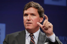 Người chủ trì chương trình Fox News Tucker Carlson nói chuyện tại Hoa Thịnh Đốn vào ngày 29/03/2019. (Ảnh: Chip Somodevilla/Getty Images)