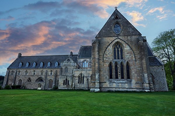 Thi thể của một nữ tu sĩ ở Missouri, Mỹ quốc, đã được hạ táng bốn năm trước nhưng không bị phân hủy, được xem là một Thần tích. Ảnh chỉ mang tính minh họa. (Ảnh: Shutterstock)