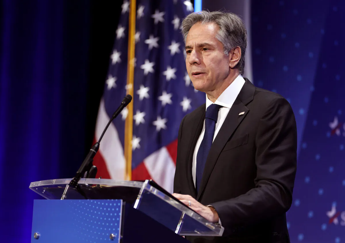 Ngoại trưởng Antony Blinken diễn thuyết tại Hội nghị thượng đỉnh Đầu tư SelectUSA ở National Harbor, Maryland, hôm 04/05/2023. (Ảnh: Kevin Dietsch/Getty Images)