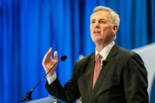 Chủ tịch Hạ viện Kevin McCarthy nói tại Sacramento, California, hôm 11/03/2023. (Ảnh: John Fredricks/The Epoch Times)