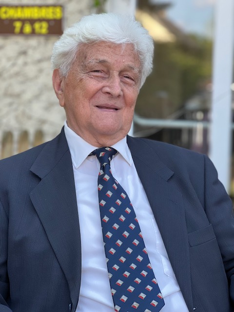 Ông Dan Novacovici. (Ảnh: Đăng dưới sự cho phép của ông Dan Novacovici)