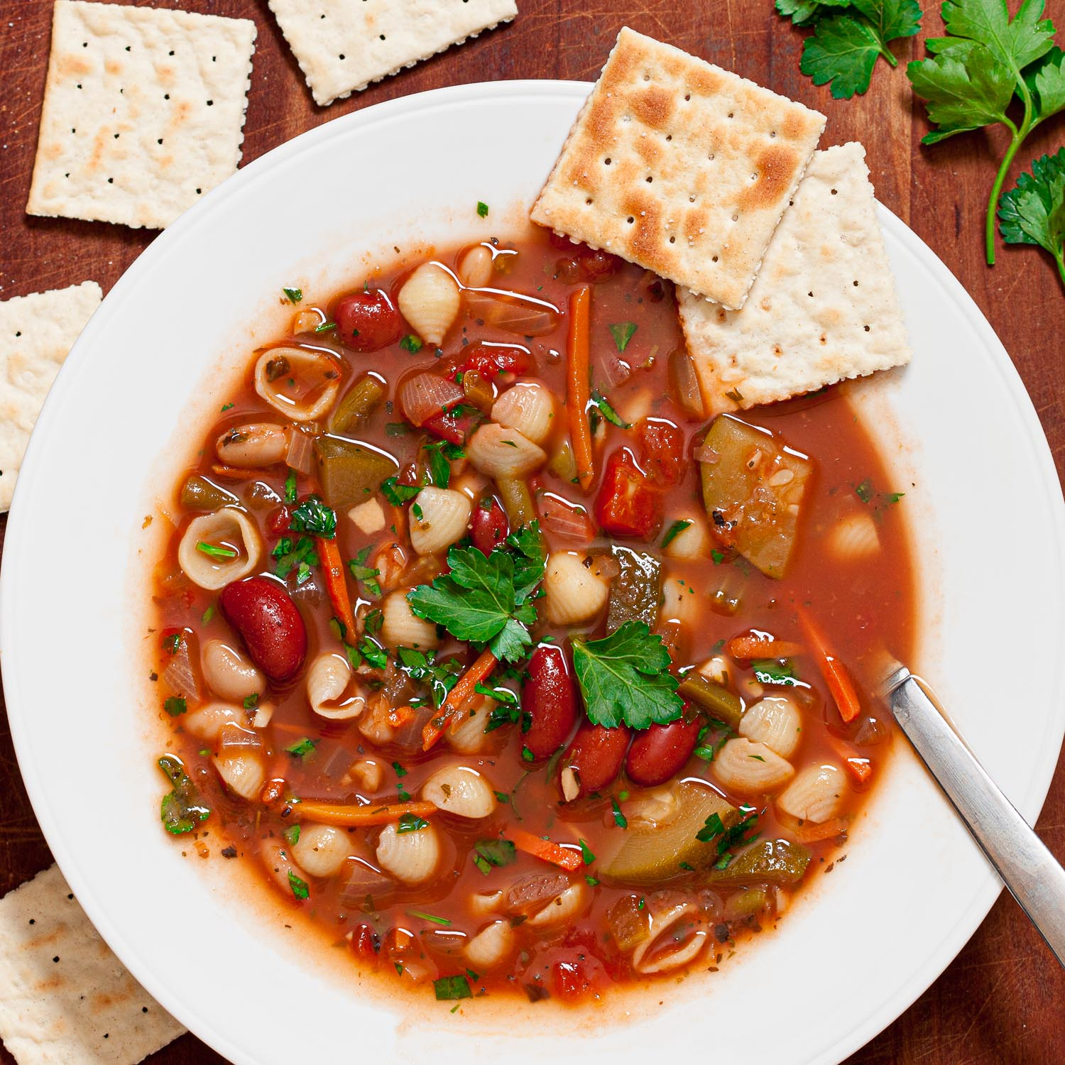 Món súp minestrone của nhà hàng Olive Garden thật lý tưởng để thiết đãi một nhóm thực khách lớn. (Ảnh: Đăng dưới sự cho phép của cô Amy Dong)