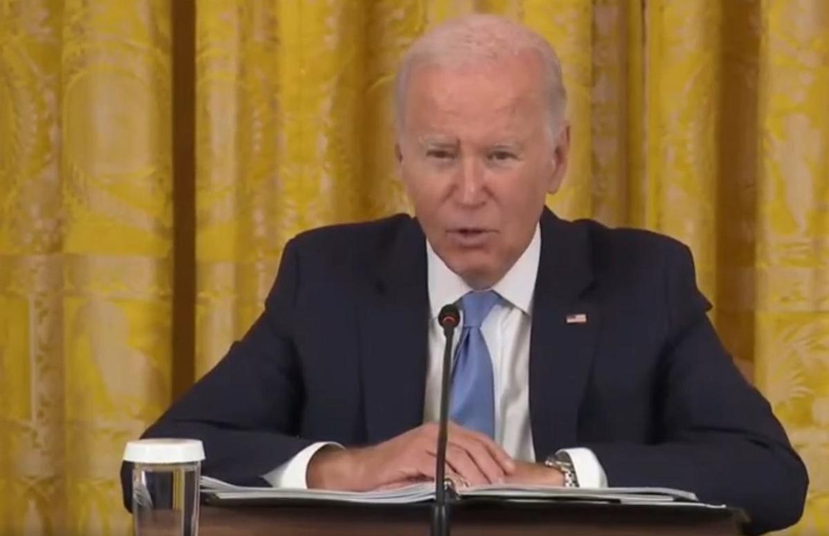 Tổng thống Joe Biden diễn thuyết trong một cuộc hội đàm với các nhà lãnh đạo của Diễn đàn Quần đảo Thái Bình Dương tại Tòa Bạch Ốc ở Hoa Thịnh Đốn, hôm 25/09/2023. (Ảnh: NTD/Ảnh chụp màn hình qua NTD)