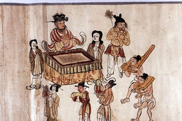 Sau khi Ba Tể ngất đi, anh đã đi đến m Phủ và gặp được Diêm Vương. Một phần bức tranh cuộn vẽ màu thời Ngũ đại ở Đôn Hoàng - “Địa ngục Thập Vương kinh,” lưu giữ tại Viện bảo tàng Anh quốc. (Ảnh: Tài sản công)