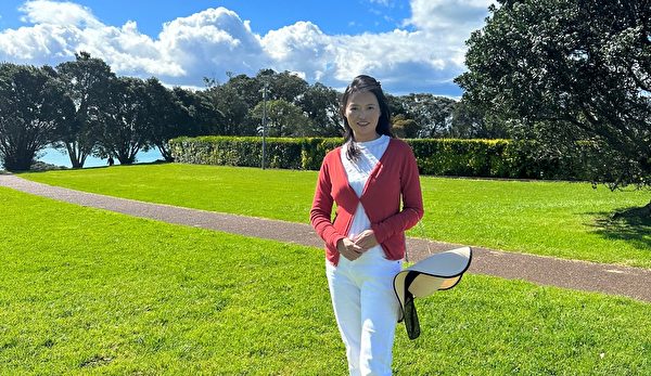 Cô Vương Đan Đan bày tỏ hy vọng sẽ có nhiều người hơn trên thế giới liễu giải được chân tướng của Đại Pháp và cảm nhận được phúc lành của Đại Pháp. (Ảnh do tác giả cung cấp)