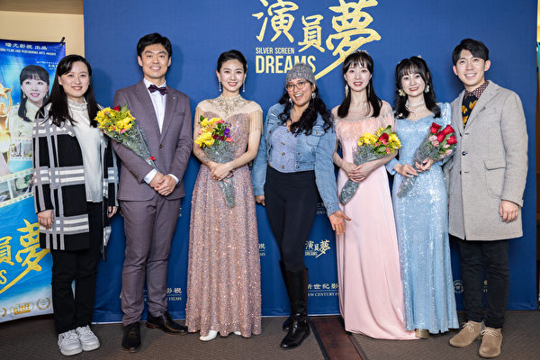 Học giả nghiên cứu Elisa Palato cho rằng đây là một bộ phim thay đổi cuộc đời. (Ảnh: Câu lạc bộ Pháp Luân Đại Pháp tại Đại học Harvard cung cấp)