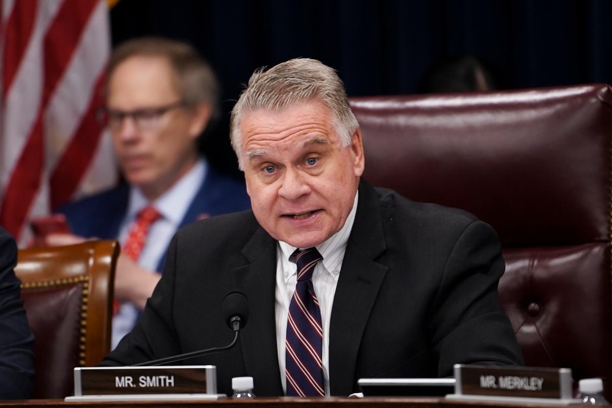 Ủy ban lưỡng đảng đề nghị TT Biden đưa danh sách tù nhân chính trị cho ông Tập Cận Bình