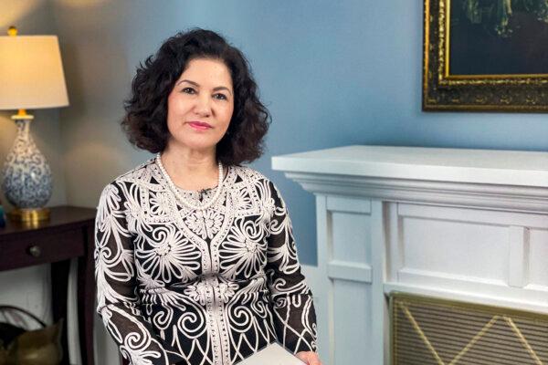 Bà Rushan Abbas, người sáng lập Chiến dịch vì Người Duy Ngô Nhĩ, tại Hoa Thịnh Đốn, hôm 12/09/2023. (Ảnh: Alejandro Heredia/The Epoch Times)