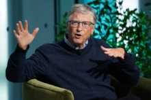 Ông Bill Gates: AI ngày càng tân tiến có thể đưa đến thời gian làm việc 3 ngày một tuần cho con người