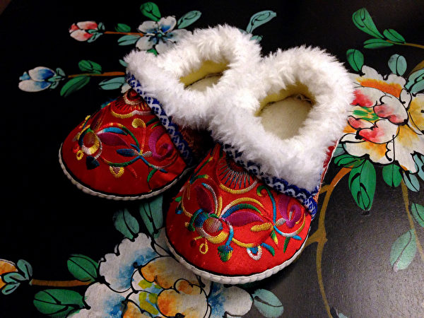 Ảnh minh họa giày thêu. (Ảnh: Shutterstock)