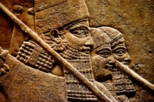 ‘Người Assyria Cổ đại: Đế chế và Quân đội, năm 883-216 trước Công Nguyên’