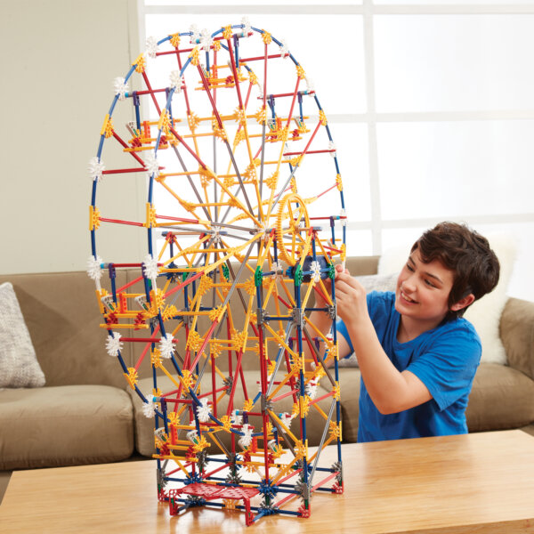 Bộ lắp ráp mô hình công viên giải trí K’Nex. (Ảnh: Basic Fun!)