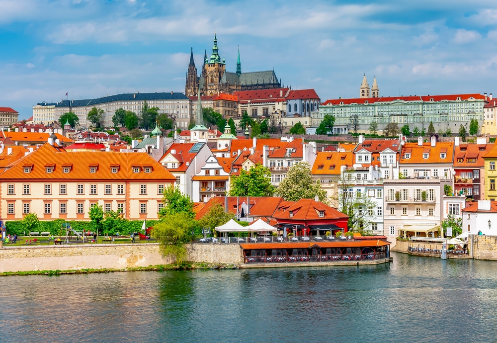 Lâu đài Prague: Thắng cảnh lịch sử cổ kính của Cộng hòa Czech
