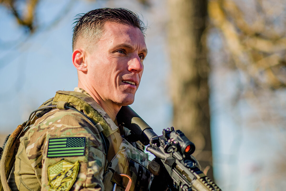 Cựu Đặc vụ FBI Stephen Friend cho biết làm việc cho FBI là “công việc đáng mơ ước” của ông. (Ảnh: Được đăng dưới sự cho phép của ông Stephen Friend)