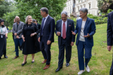 Cuộc gặp Tham vấn Bộ trưởng Ngoại giao và Quốc phòng Úc-New Zealand (ANZMIN) được tổ chức hôm 01/02/2024. Tham dự có Phó Thủ tướng Úc Richard Marles, Bộ trưởng Ngoại giao Penny Wong, cùng với Phó Thủ tướng New Zealand Winston Peters và Bộ trưởng Bộ Quốc phòng Judith Collins. (Ảnh: Được đăng dưới sự cho phép của Sarah Hodges/Bộ Ngoại vụ và Thương mại Úc)