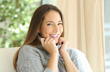 Một nụ cười trong 10 giây có thể giải tỏa căng thẳng, nếu quý vị không tin thì hãy thử xem!