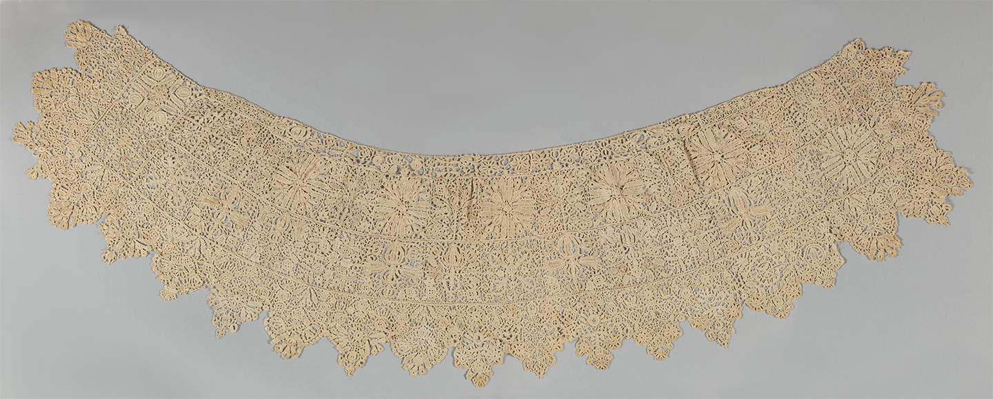 Cổ áo ren kiểu Anh hoặc Hà Lan từ những năm 1630. Bảo tàng Nghệ thuật Metropolitan, thành phố New York. (Ảnh: Tư liệu công cộng)