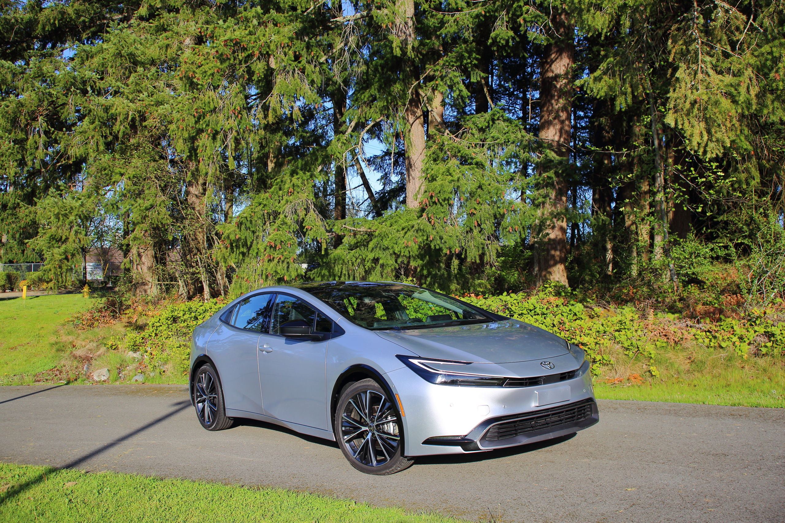 Toyota Prius Limited phiên bản năm 2023. (Ảnh: Lý Áo/The Epoch Times)