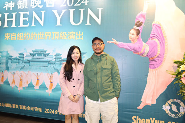 Rinpoche Tây Tạng: Shen Yun đang đánh thức thế nhân trong thời loạn thế bằng Phật Pháp