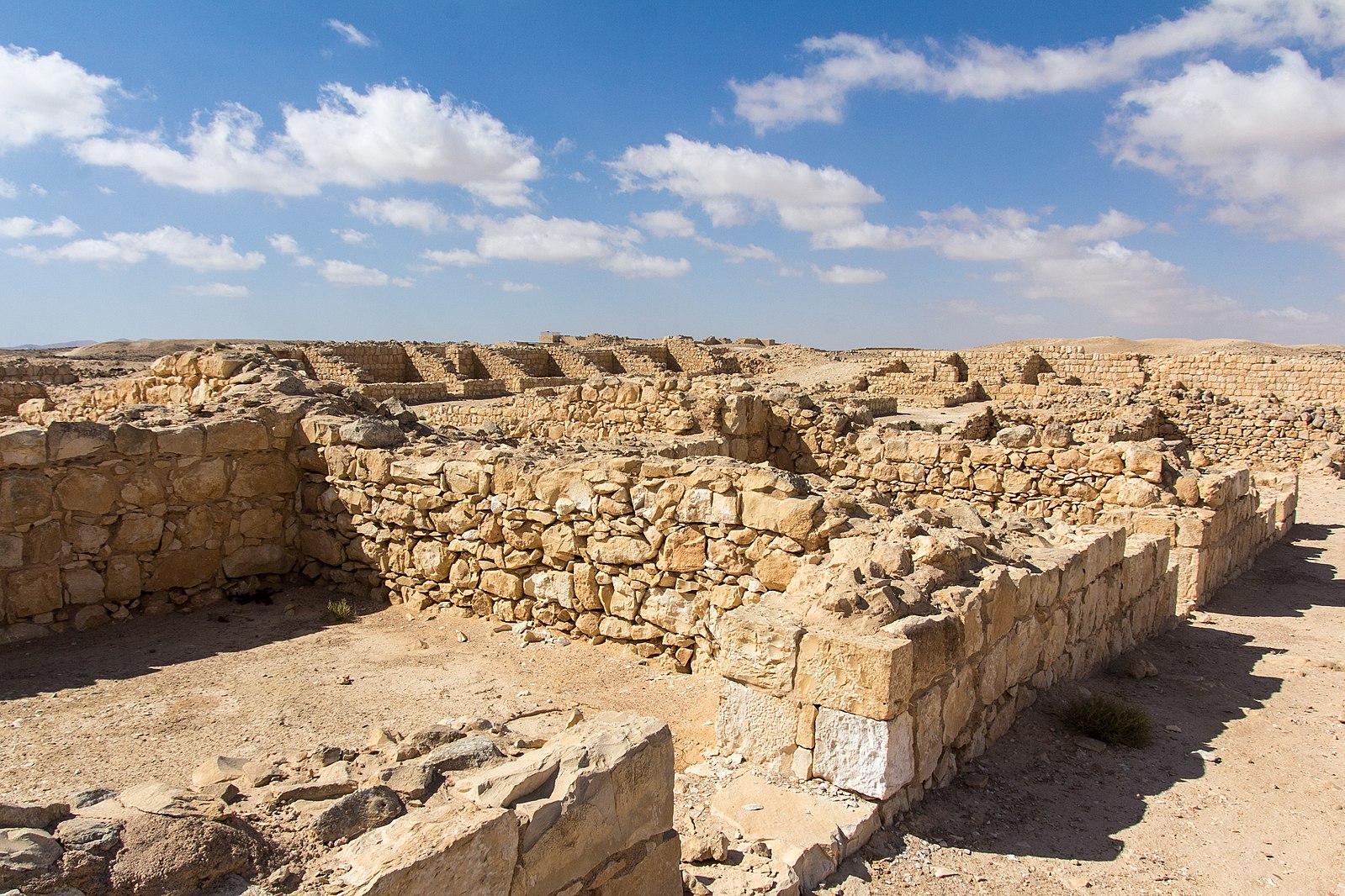 Binh lính La Mã đã xây dựng những trại lính kiên cố gần 2,000 năm trước, và nhiều trại còn tồn tại cho đến thời nay. (Ảnh: Poliocretes/CC BY-SA 3.0 )