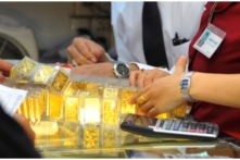 4 ngân hàng quốc danh chỉ bán vàng miếng SJC, không thu mua lại từ người dân