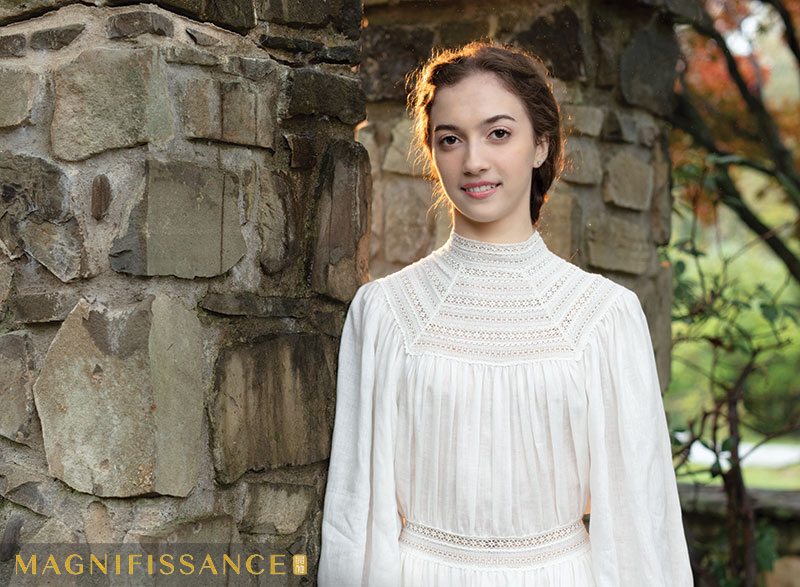 Dòng chảy Tinh thần Đạo gia qua Nghệ sỹ múa Shen Yun Lillian Parker