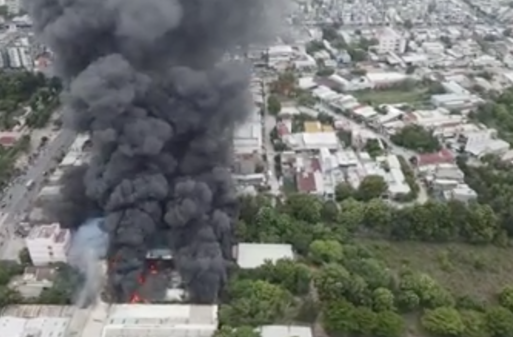 cháy nhà máy ở Bình Dương