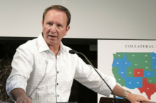 Thống đốc Louisiana Jeff Landry trò chuyện trong cuộc họp báo tại Tòa nhà Quốc hội tiểu bang Louisiana ở Baton Rouge, Louisiana, hôm 18/06/2024. (Ảnh: Hilary Scheinuk/The Advocate qua AP)